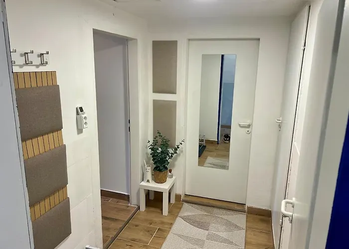 Apartment Gemütliche Altbauwohnung Nahe Zentrum&bahnhof