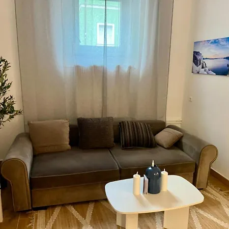 Gemuetliche Altbauwohnung Nahe Zentrum & Bahnhof Apartmán *